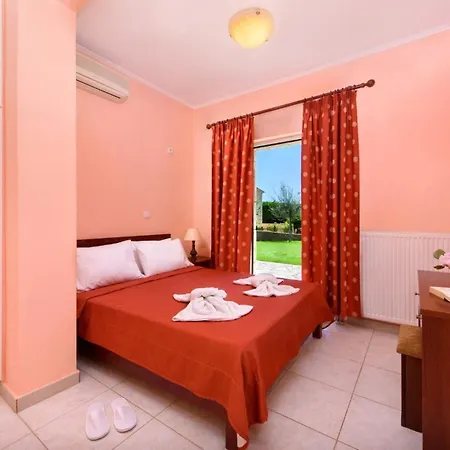 Luxury Corfu Dassia Rose Private Pool 4 Bedrooms 别墅