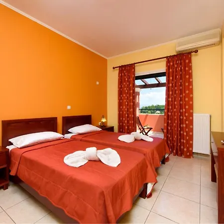 Luxury Corfu - Rose - Private Pool - 4 Bedrooms Dafnila